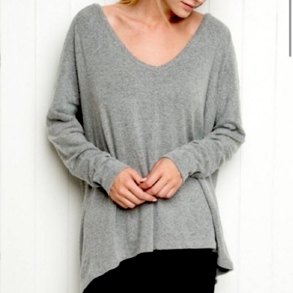 Brandy Melville Cotton Blend Grey Cozy Top One Size Fits Most